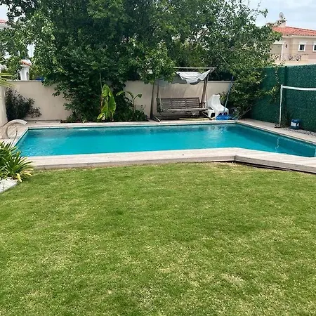 Alacati Carsida, Oezel Havuzlu 4 Odali Holiday home Cesme